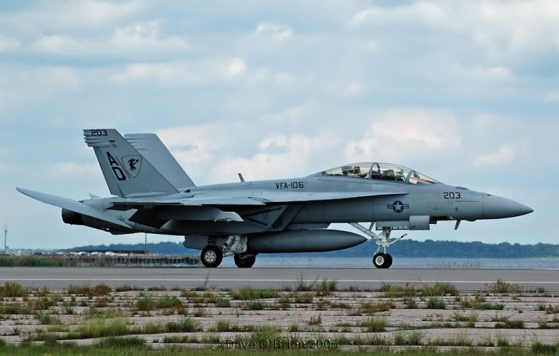 F/A-18F Super Hornet lands on Friday
