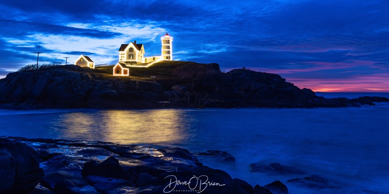 Nubble Lighthouse, York Me
12/4/2020
Always love how many different shots you can get from 1 sunrise with the sky constantly changing.
