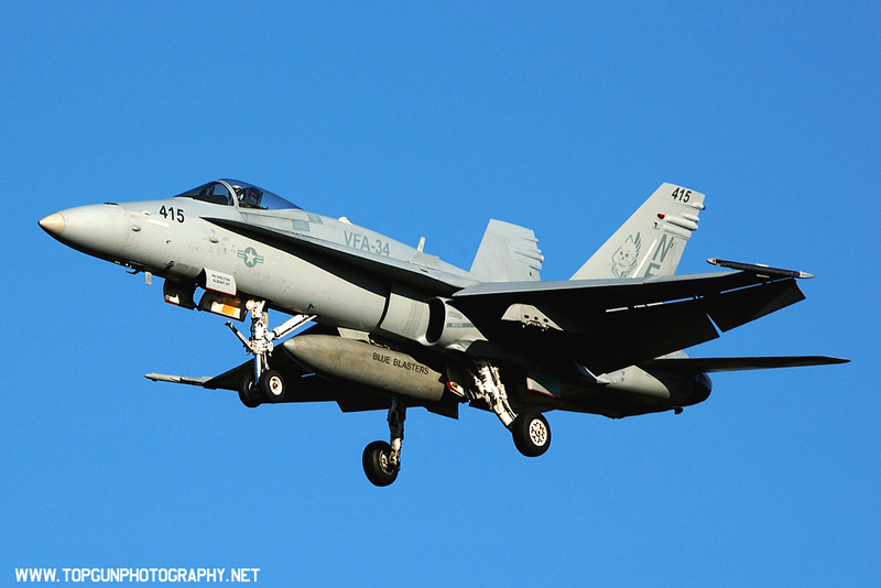 F/A-18C / 165215
VFA-34-Blue Blasters / NAS Oceana
9/21/06
