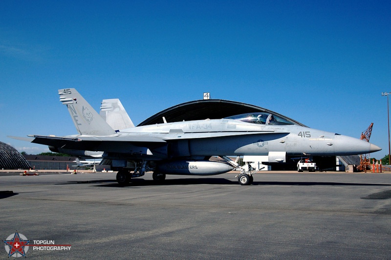 Visiting Hornet from Oceana
F/A-18C / 165215	
VFA-34-Blue Blasters / NAS Oceana
6/10/07
