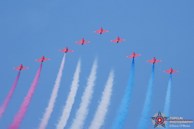 805-RedArrows_5770.jpg