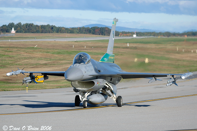 wingman following behind
F-16C / 84-1275	
134th FS / Burlington, Vt
10/10/06

