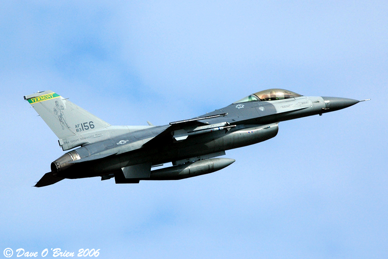 Viper launch from RW16
F-16C / 83-1156	
134th FS / Burlington, Vt
10/10/06
