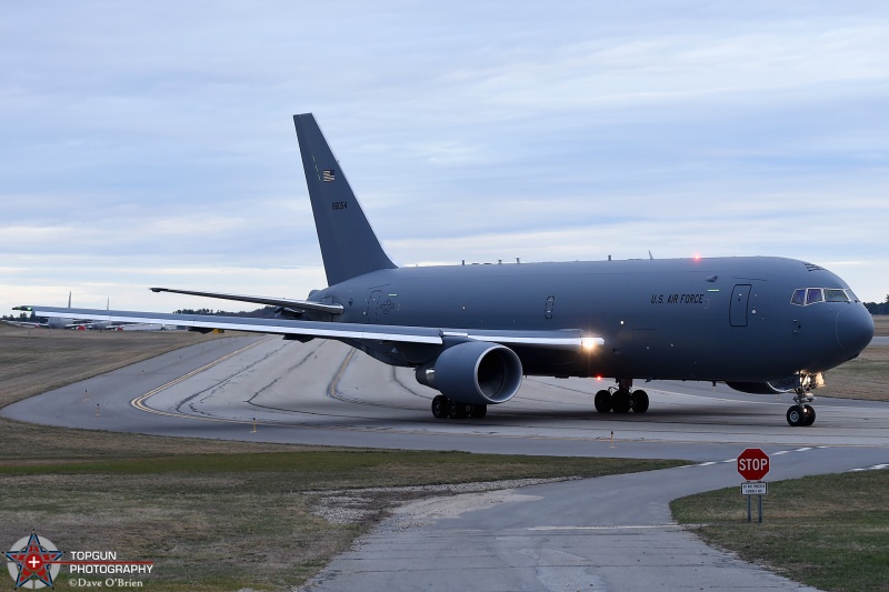 11th KC-46A 18-46054
Keywords: KC-46A NHANG PEGASUS 133RDARS Pease Portsmouthairport USAF ANG