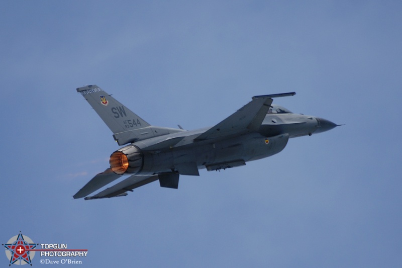 F-16 Demo
