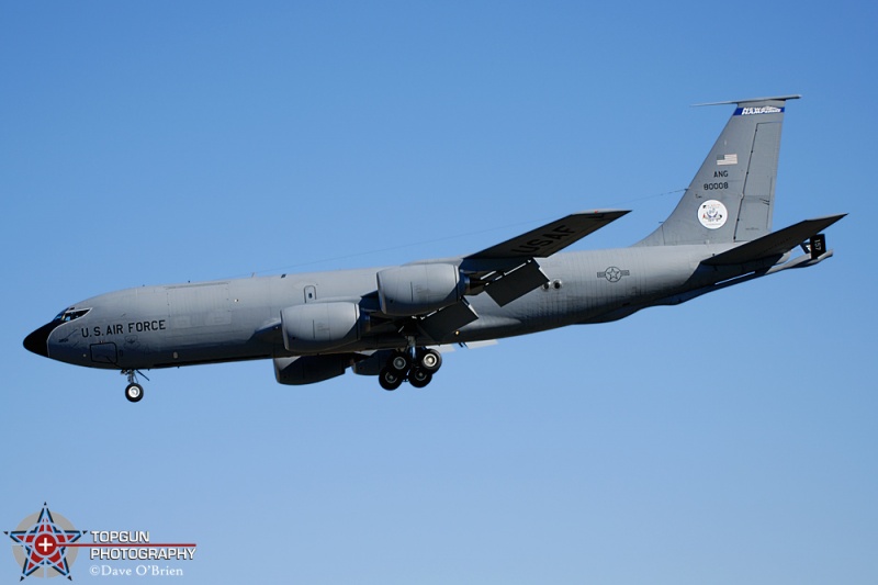 PACK 61 of the local 157th ARW
KC-135R / 58-0008	
157th ARW / Pease ANGB
11/2/07
