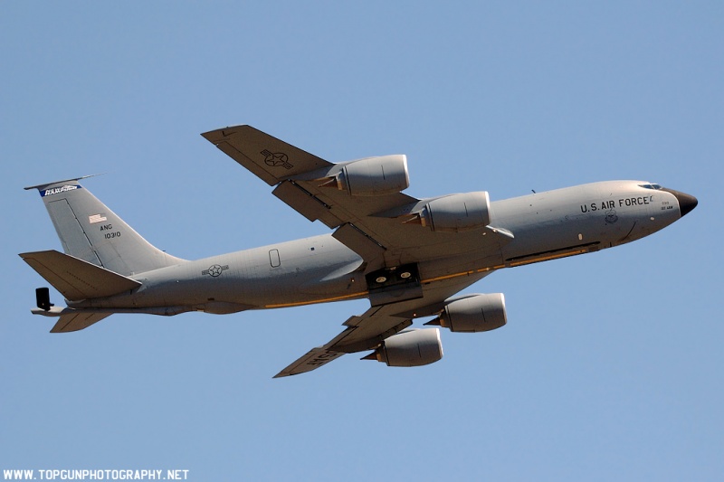 PACK42 heavy departing RW16
KC-135R / 61-0310	
157th ARW / Pease ANGB
4/25/07
