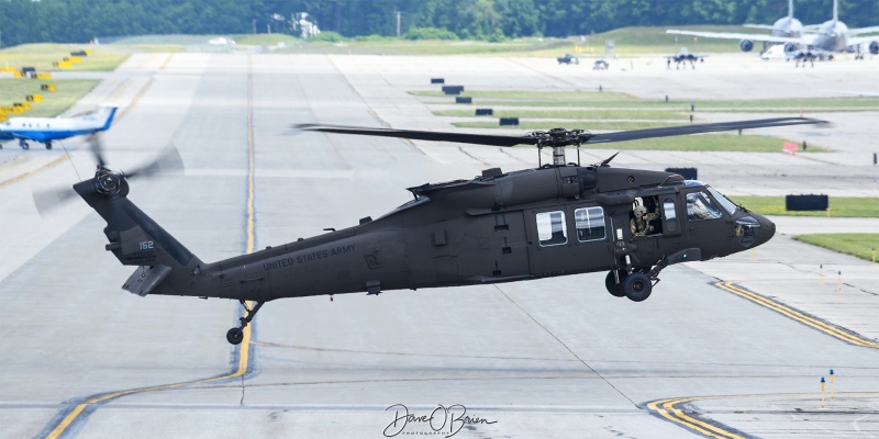 ABEL15
UH-60M / 20-21152	
1-228th AVN / Concord, NH
6/7/23
Keywords: Military Aviation, KPSM, Pease, Portsmouth Airport, UH-60 Blackhawk, Army National Guard