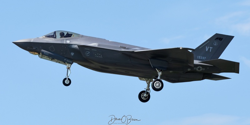 BIRD21
F-35A / 18-5337	
134th FS / Burlington
7/20/22
Keywords: Military Aviation, KBTV, Burlington, Burlington International Airport, F-35A, 134th FS