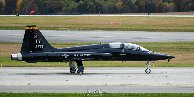 BUNYAP03
62-3615 / T-38
2nd FTS / Langley AFB
10/24/23
Keywords: Military Aviation, KPSM, Pease, Portsmouth Airport, Jets, T-38,