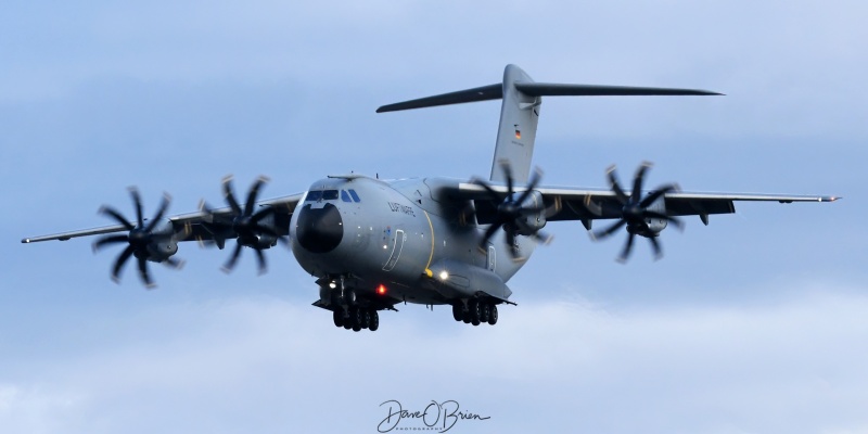 GAF241 support crew inbound for German Tornado's that never made it over.
A-400 / 54+29
German Air Force
KBGR
2/23/22

Keywords: Military Aviation, KBGR, Bangor, Bangor International Airport, A400, German Air Force GAF