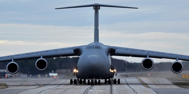 REACH845	
C-5M	/ 87-0042	
60th AMW	/ Travis AFB
4/6/21

