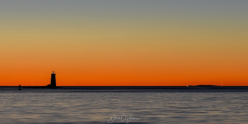 The last of the moon just breaking the horizon
New Castle Commons, NH
12/18/25
Keywords: New England Coast, Sunrise, New Castle NH, Whaleback Lighthouse