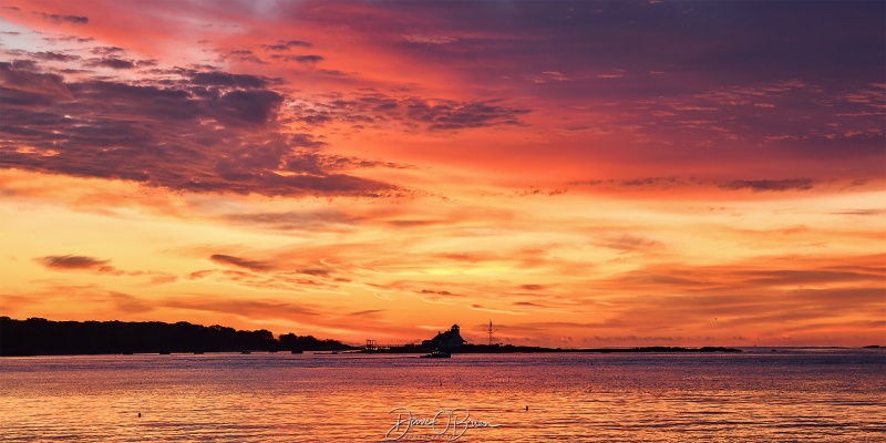 New Castle Commons Sunrise
New Castle, NH
9/17/25
Keywords: New England Coast, Sunrise, New Castle NH