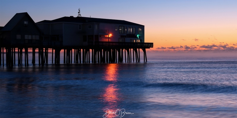 Old Orchard Beach sunrise
Another sea smoke outing but the wind kept the smoke too far out to seas.
1/27/22
Keywords: Old Orchard Beach, Maine, sunrises, seacoast