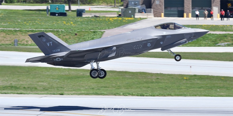 F-35 4 ship launch
158th FW launches for a VT thank you flyover
5/22/2020
