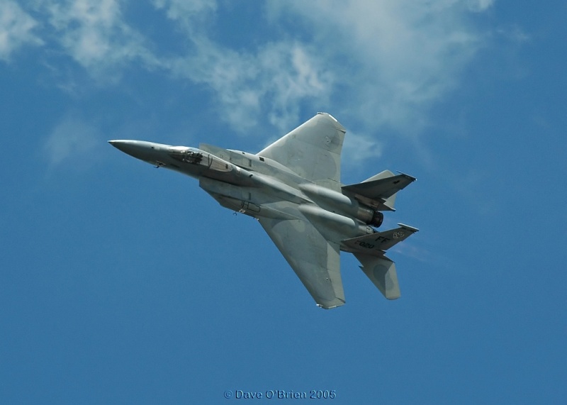 F-15 photo pass, perfect blue background
