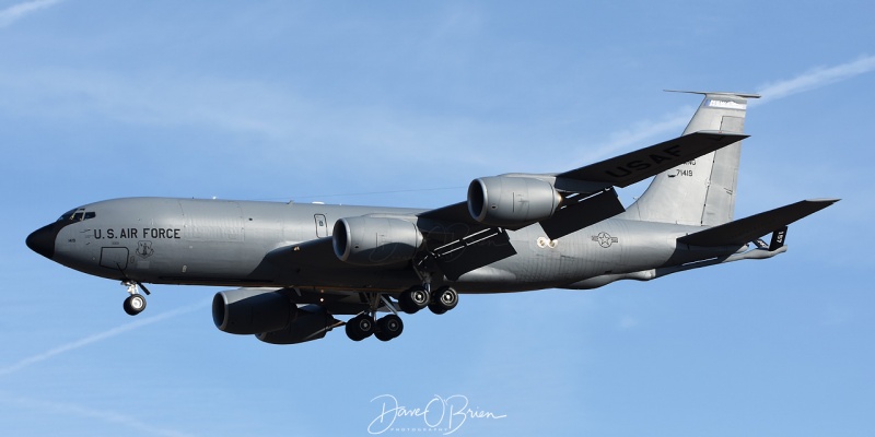 PACK41
157th ARW KC-135R working the pattern at Pease.
12/27/18
