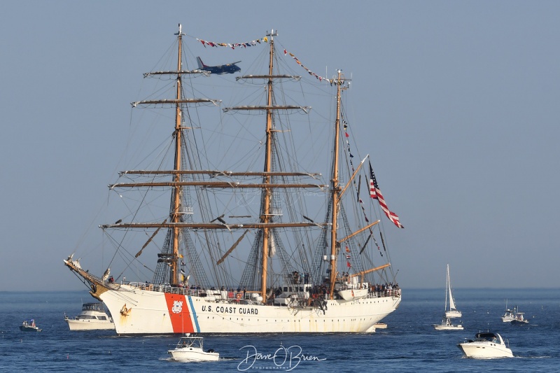 USCG Eagle coming to Portsmouth, NH
New Castle Commons
8/1/19
