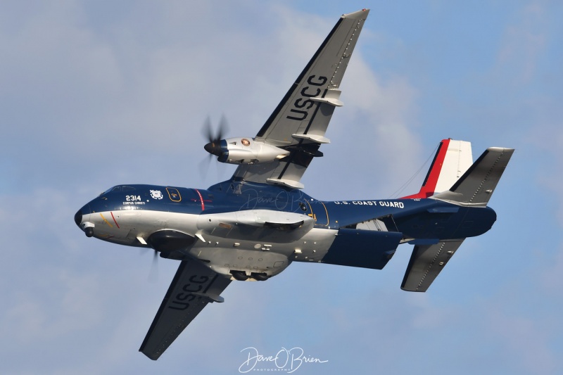 USCG Centennial Painted HC-144 Ocean Sentry
Flew over the USCG Eagle as it came into Portsmouth
8/1/19
