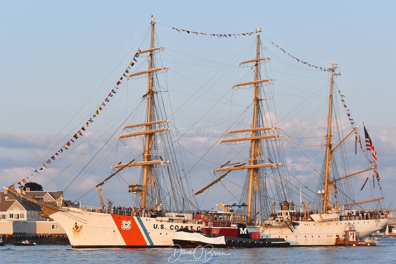 USCG Eagle coming up the Piscataqua River
Portsmouth, NH
8/1/19
Keywords: USCG Eagle coming up the Piscataqua River