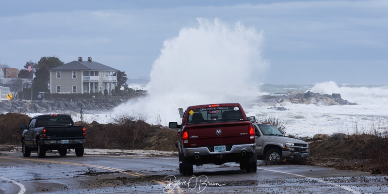 Rye Nor'Easter 3/3/18
had to shut down Route 1A after all the large rocks that were crashing over onto the road and the traffic kept coming in to watch

