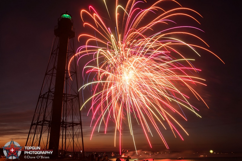 Marblehead MA Fireworks 7-4-16
