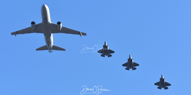 Italian Air Force F-35A's & KC-767A 
IAM-1421 Flight in the overhead break
2/21/2020
