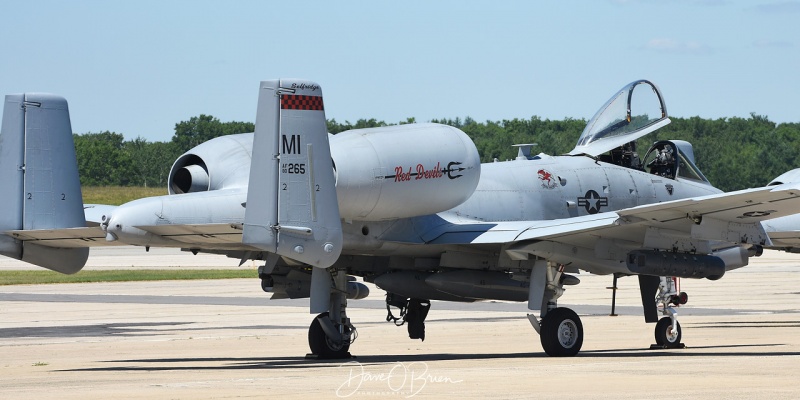 Sandy 11 flight taxing out to work with Jolly 13.
MI ANG A-10's working with the 102nd RQS / 160th AR
7/20/18
