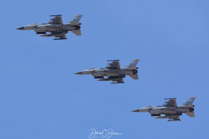 RNAF F-16's coming back from a training mission 3/16/18
Tucson International Airport
