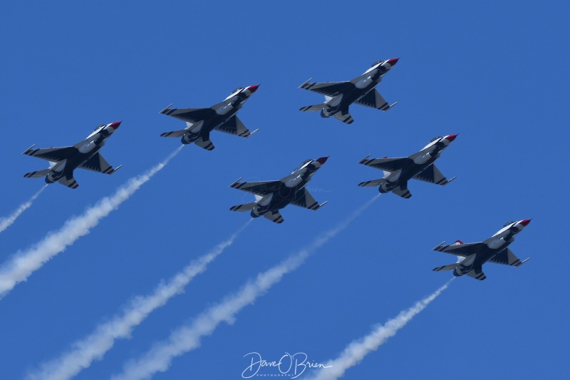 USAF Thunderbirds
4th of July Boston Fly Over
7/4/2020
