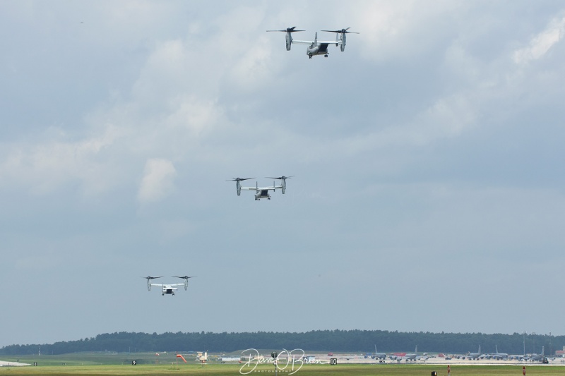 Elvis flight of 3 V-22 Osprey's from VMM-261 based out of MCAS New River, NC
8/16/18
