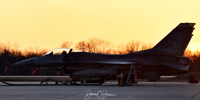 REEF13	MAKO Sunset
F-16	
86-0318 / 93rd FS
1/10/21
Keywords: Military Aviation, PSM, Pease, Portsmouth Airport, Jets