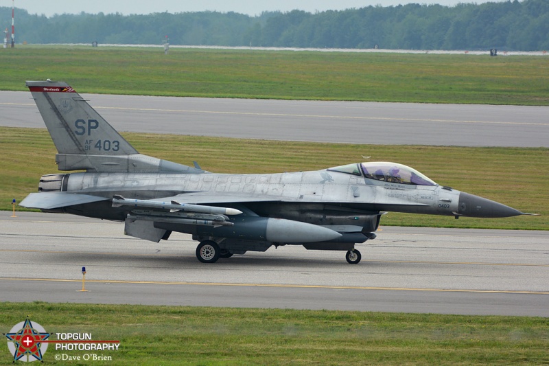 RETRO41 FLIGHT
F-16 / 91-0403	
480th FS / Spangdahlem
7/8/15
