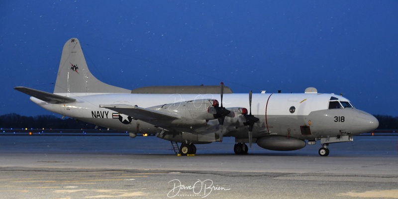 EP-3E Aries II
Orion out of NAS Whidbey 
157318 / VQ-1
12/17/19
