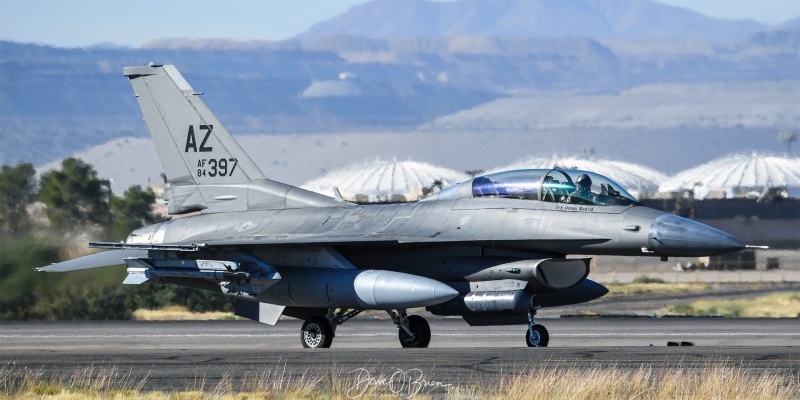 BUCKEYE31 with have glass paint scheme taxing back
F-16D / 84-1397	
195th FS / Tucson, AZ
11/5/21
Keywords: Military Aviation, KTUS, Tucson Airport, F-16 Viper, 195th FS, Tucson ANG