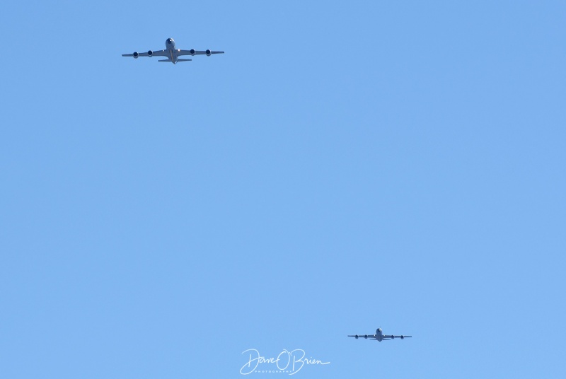 MAINE 85 & 86 coming in for an overhead
132nd ARW, KC-135R 63-8873, 58-0021
3/1/19
