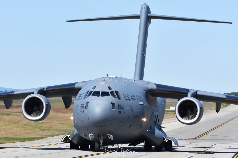 RHINO90 taxing up to RW34
89th AS, C-17A, 99-0165
9/29/19
