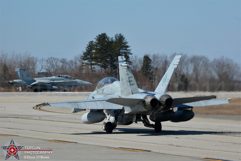 Trend41 flight departing
F/A-18D	164651
VMFA(AW)-225 / MCAS Miramar
4/2/14
