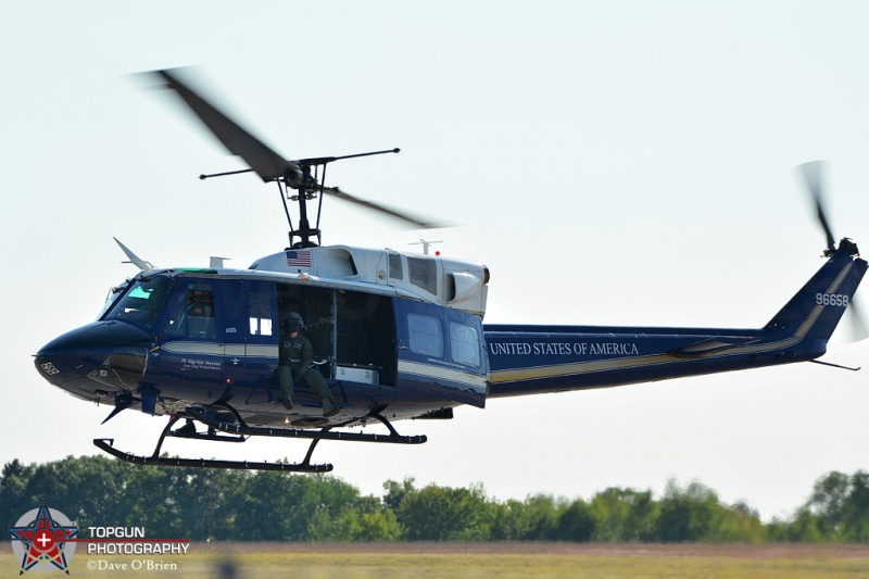 1st HS
UH-1N / 69-6658	
1st HS / Andrews AFB
9/4/15
