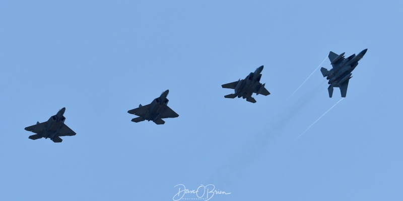 WICKED01 & GUNSHOT01 in the break
131st FS	Barnes, ANG
94th FS	Langley, VA
KBAF - 7/15/21
Keywords: Military Aviation, KBAF, Barnes, Westfield Airport, Jets, F-22A&#039;s, 94th FS