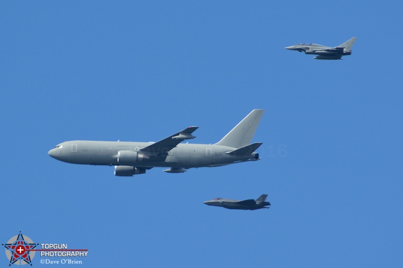 Italian KC-767, Typhoon and a F-35 over Pease 9-21-16
IAM-1422 Flight
F-35A / MM7335
EF-2000A / MM7335
KC-767A /	MM62229
9/21/16

