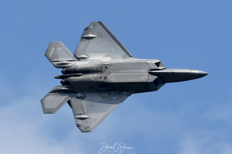 SMART01 in a left break
F-22A / 05-4089	
94th FS / Langley, VA
KBAF - 7/15/21
Keywords: Military Aviation, KBAF, Barnes, Westfield Airport, Jets, F-22A&#039;s, 94th FS