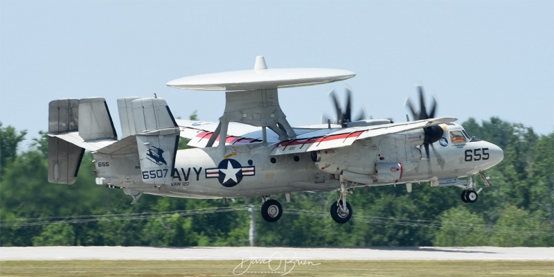 E-2 Hawkeye's into PSM for a 4th of July flyover in Boston
7/3/18
