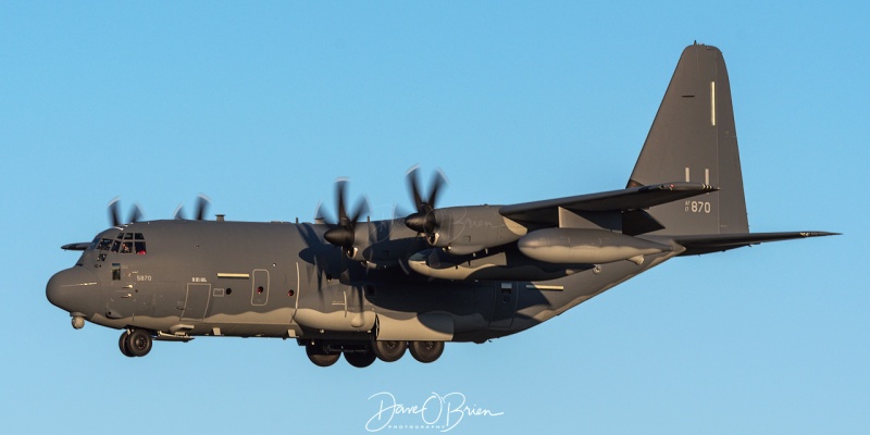 KING70, HC-130J
working the pattern
17-5870
10/5/19
