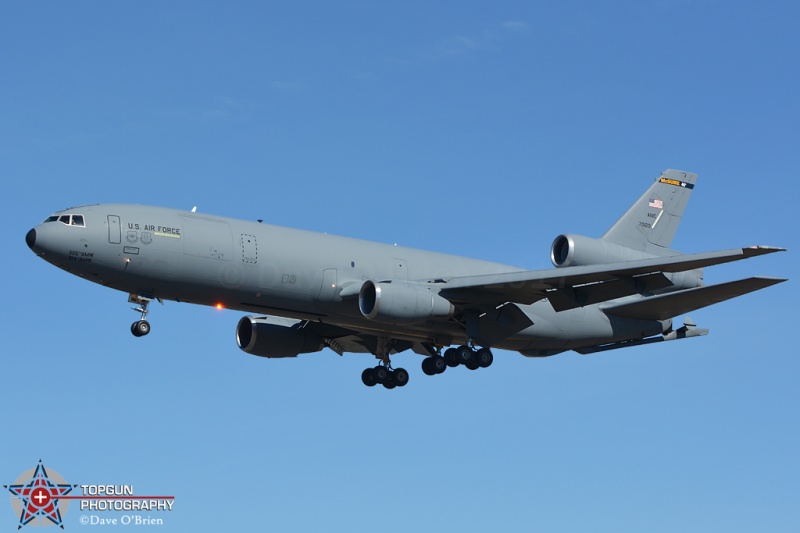 KC-10 Extender from McGuire ARB coming into land on RW34 4/9/17
