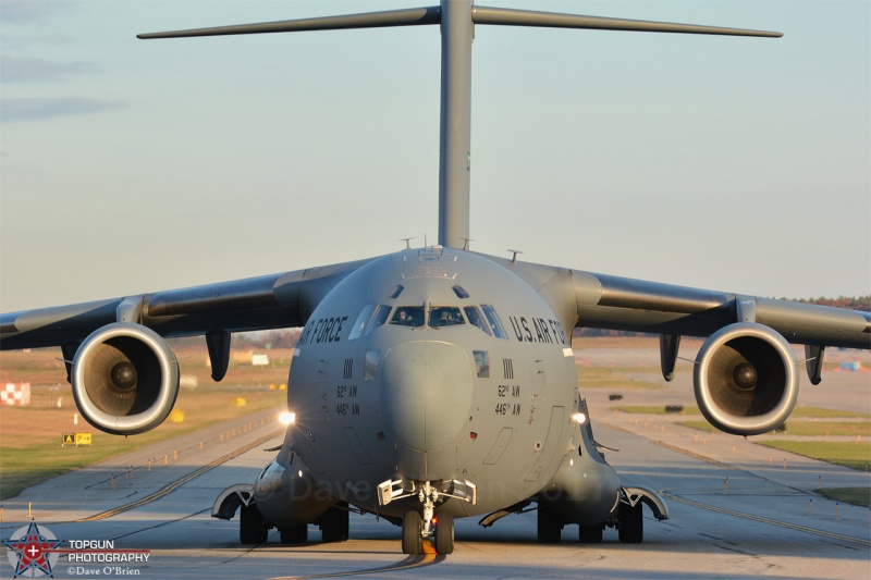 C-17 taxing to RW34 11/15/17
