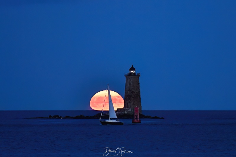 Full Moon Rising
The Sturgeon Moon comes up behind Whaleback Lighthouse
8/1/23
Keywords: Lighthouse, Whaleback Lighthouse, Full Moon