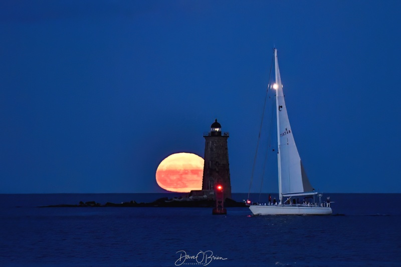 Full Moon Rising
The Sturgeon Moon comes up behind Whaleback Lighthouse
8/1/23
Keywords: Lighthouse, Whaleback Lighthouse, Full Moon