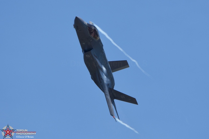 Friday Static Arrival
Nomad 11 flight of 2 F-35's from Eglin AFB in the overhead break. 
